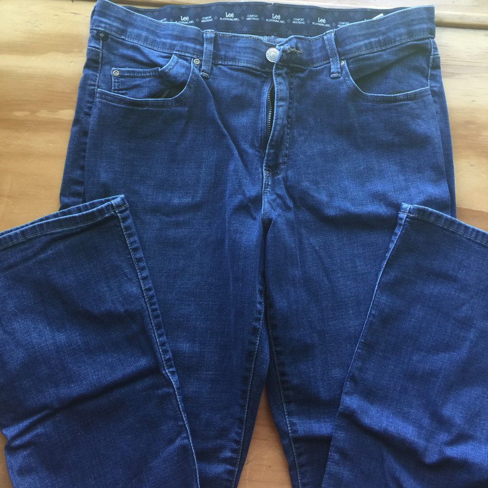 LIKE NEW! LEE PLATINUM LABEL JEANS 16 SHORT
